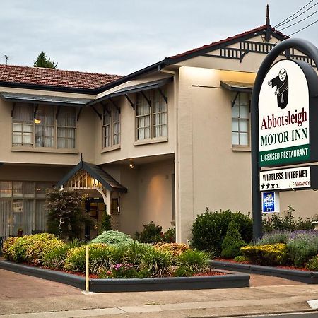 Abbotsleigh Motor Inn Armidale Bagian luar foto