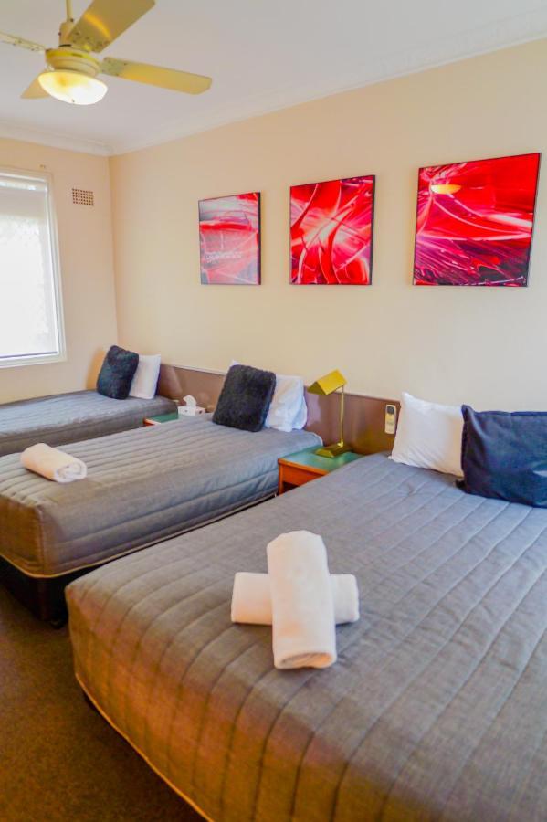 Abbotsleigh Motor Inn Armidale Bagian luar foto
